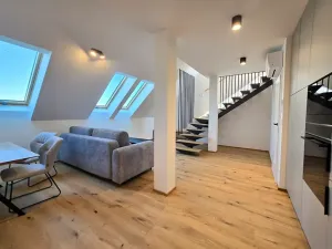 Pronájem ubytování, Praha - Vršovice, Ruská, 84 m2