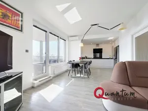 Pronájem bytu 4+kk, Praha - Horní Měcholupy, Padovská, 96 m2