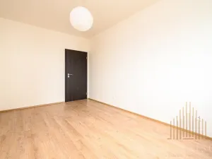 Pronájem bytu 2+kk, Praha - Vysočany, Svatošových, 58 m2