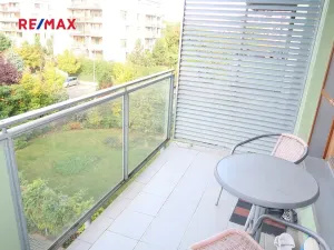 Pronájem bytu 1+kk, Praha - Hloubětín, Nepelova, 30 m2