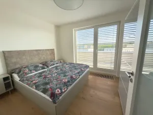 Pronájem bytu 2+kk, Praha - Ďáblice, Oldřichovská, 39 m2