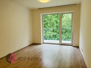 Pronájem bytu 2+kk, Velké Popovice, V parku, 59 m2