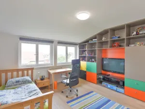 Pronájem domu, Praha - Břevnov, U Ladronky, 220 m2