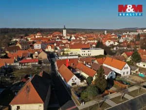 Prodej rodinného domu, Dobřany, Stromořadí, 86 m2