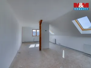 Prodej rodinného domu, Mladý Smolivec, 218 m2