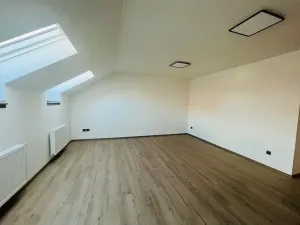 Pronájem bytu 3+kk, Praha, 100 m2