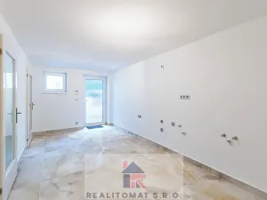 Pronájem bytu 4+kk, Praha - Komořany, Pod lesem, 127 m2