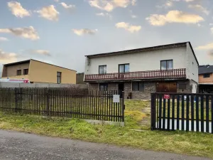 Prodej rodinného domu, Běštín, 193 m2