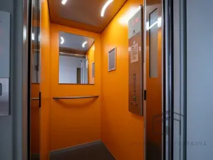 Prodej bytu 2+kk, Praha - Hostivař, Zápasnická, 39 m2