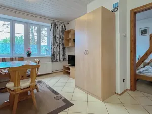 Prodej apartmánu, Strachotín, Sklepní, 285 m2