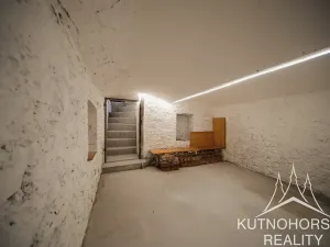 Prodej rodinného domu, Červené Pečky, Husova, 177 m2