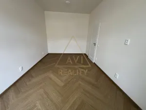 Pronájem bytu 2+kk, Praha - Bubeneč, dr. Zikmunda Wintra, 56 m2