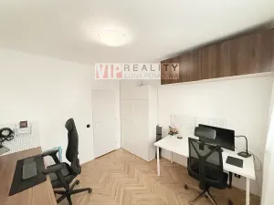 Prodej bytu 3+1, Brno, Krásného, 57 m2