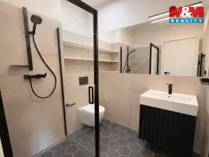 Pronájem bytu 2+kk, Praha - Radlice, Na Farkáně III, 55 m2