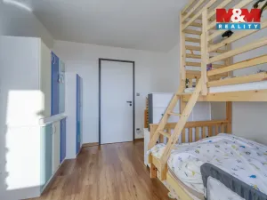Prodej bytu 4+kk, Nezvěstice, 74 m2
