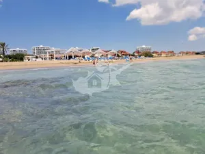 Prodej bytu 2+1, Trikomo, Kypr, 90 m2