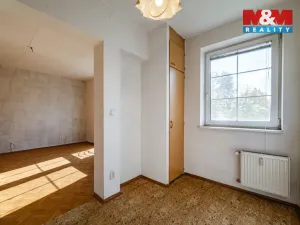 Pronájem bytu 2+kk, Mariánské Lázně - Úšovice, Kubelíkova, 47 m2