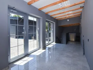 Prodej obchodního prostoru, Říčany - Jažlovice, Jažlovická, 249 m2