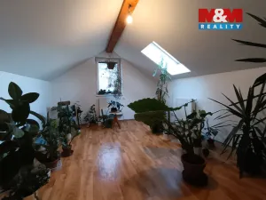 Prodej rodinného domu, Hukvaldy - Dolní Sklenov, 200 m2