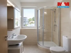 Prodej bytu 1+kk, Praha, Záveská, 32 m2