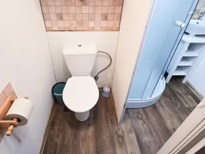 Pronájem bytu 1+kk, Děčín, Žerotínova, 27 m2