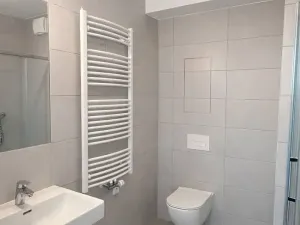 Pronájem bytu 1+kk, Praha - Dolní Měcholupy, Honzíkova, 32 m2