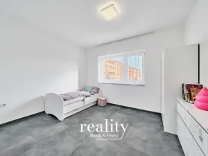 Pronájem bytu 3+kk, Znojmo, Hrušňová, 80 m2