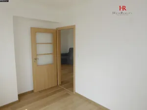 Pronájem bytu 3+1, Benešov, M. Kudeříkové, 56 m2