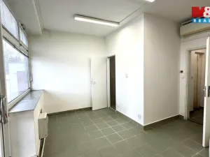 Pronájem restaurace, Batelov, Jihlavská, 37 m2