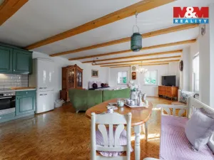 Prodej rodinného domu, Libá, 228 m2