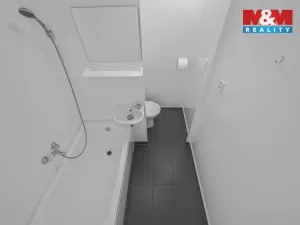 Pronájem bytu 1+1, Smiřice, Komenského, 37 m2