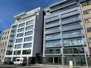 Pronájem garážového stání, Brno, Lidická, 14 m2