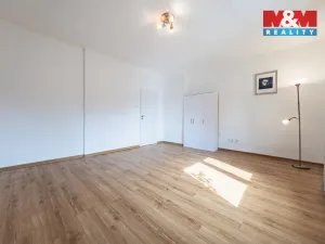 Prodej rodinného domu, Vodochody, U Studánky, 135 m2