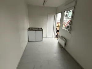 Pronájem skladu, Boršov nad Vltavou, Průmyslová, 400 m2