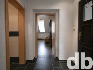 Pronájem bytu 2+kk, Karlovy Vary, náměstí Republiky, 55 m2