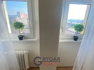 Prodej bytu 3+1, Praha - Modřany, U zastávky, 60 m2