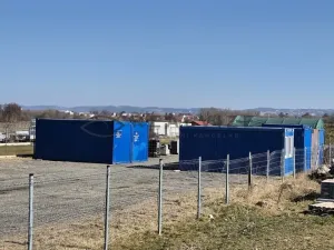 Pronájem komerčního pozemku, Planá, 1983 m2