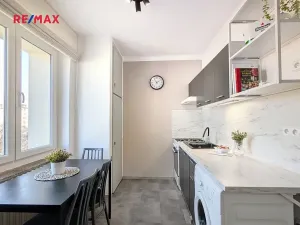 Prodej bytu 2+1, Praha - Hloubětín, Poděbradská, 51 m2