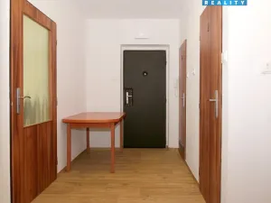 Prodej bytu 3+1, Smidary, Zahradní, 82 m2