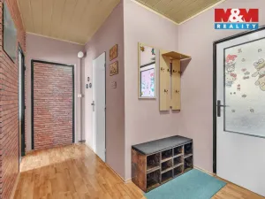 Prodej bytu 3+1, Prachovice, Bučina, 67 m2