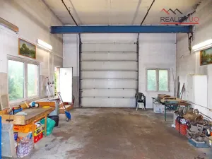 Prodej výrobních prostor, Ostrov, 190 m2