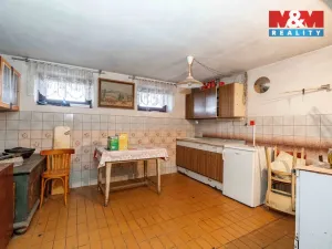 Prodej chalupy, Svratka, Partyzánská, 160 m2