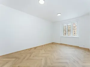 Prodej bytu 2+kk, Praha - Vršovice, Oblouková, 58 m2