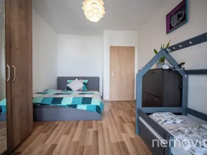 Pronájem bytu 2+kk, Praha - Uhříněves, Oty Bubeníčka, 47 m2