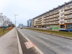 Prodej bytu 2+kk, Praha - Libeň, Českomoravská, 60 m2