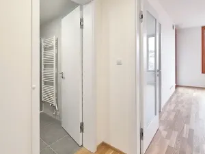 Pronájem bytu 2+kk, Praha - Smíchov, Albrightové, 44 m2