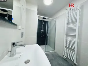 Pronájem bytu 2+kk, Benešov, Suchánkova, 58 m2