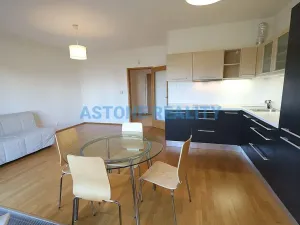 Prodej bytu 1+kk, Praha - Záběhlice, Mattioliho, 37 m2