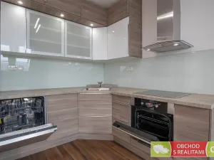 Pronájem bytu 2+kk, Přezletice, Pod Zahrady, 66 m2