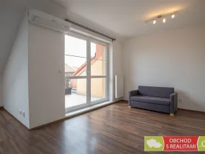 Pronájem bytu 2+kk, Přezletice, Pod Zahrady, 66 m2